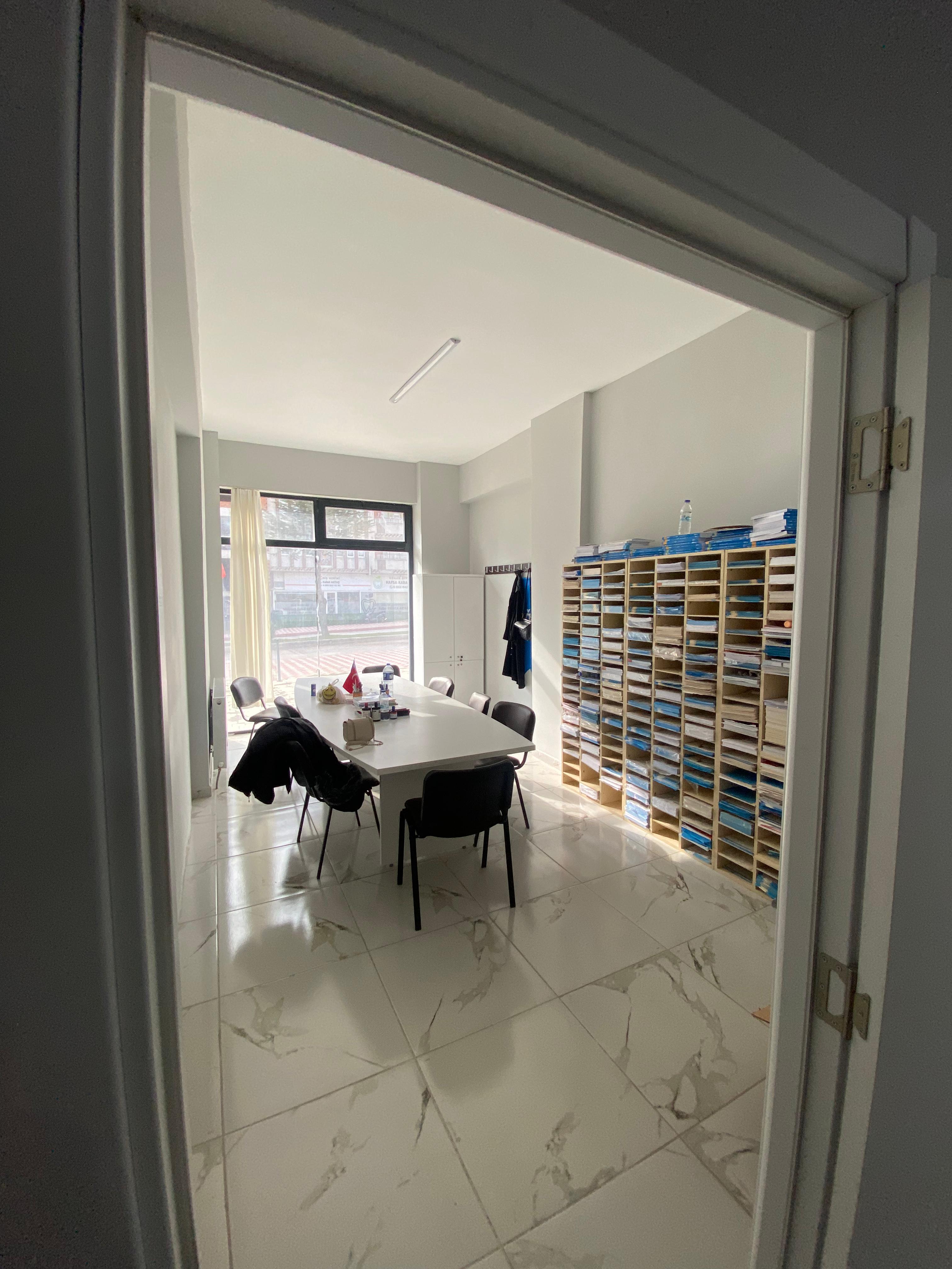 MABEL'DEN SATILIK  KURUMSAL KİRACILI DÜKKAN